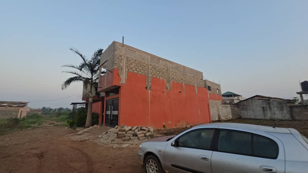 VILLA R+2 DE 3 CHAMBRES ET 2 SALONS SANITAIRES À VENDRE, EPP ZOUNDJA - KANSOUNKPA - CALAVI - Image 7